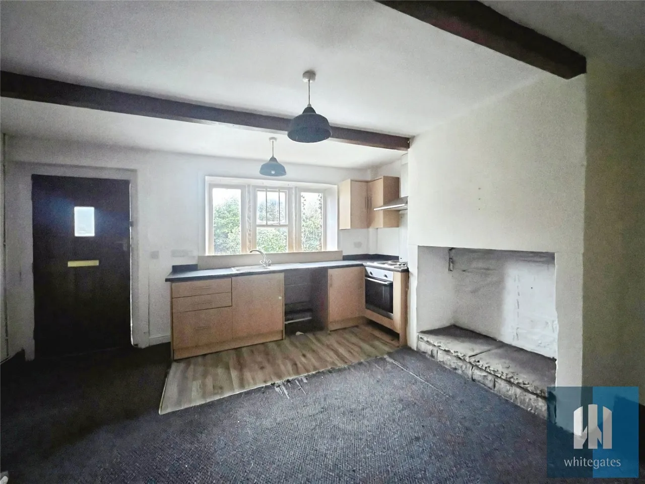 Blackmoorfoot Road, Crosland Moor, HD4, photo 12