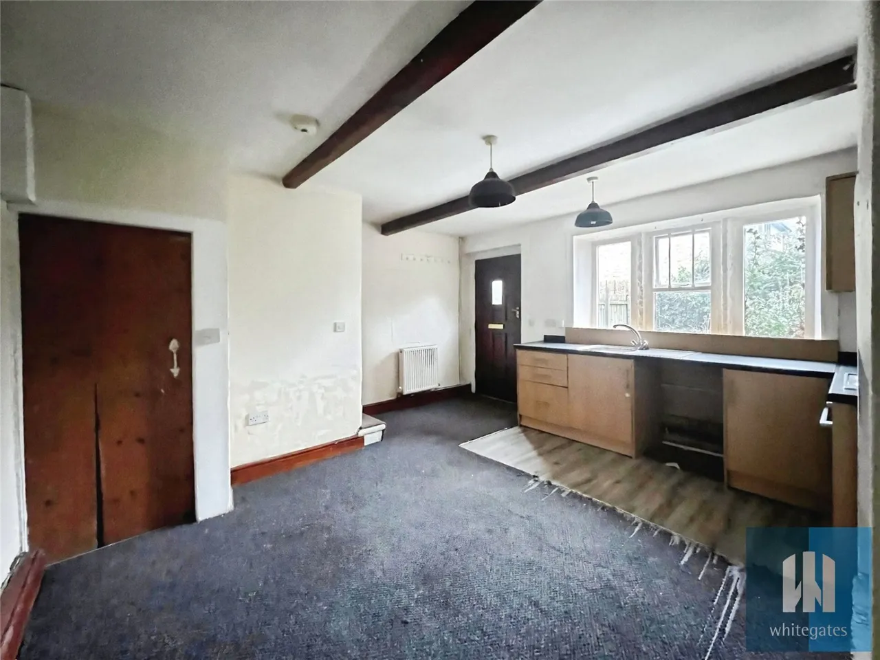 Blackmoorfoot Road, Crosland Moor, HD4, photo 8