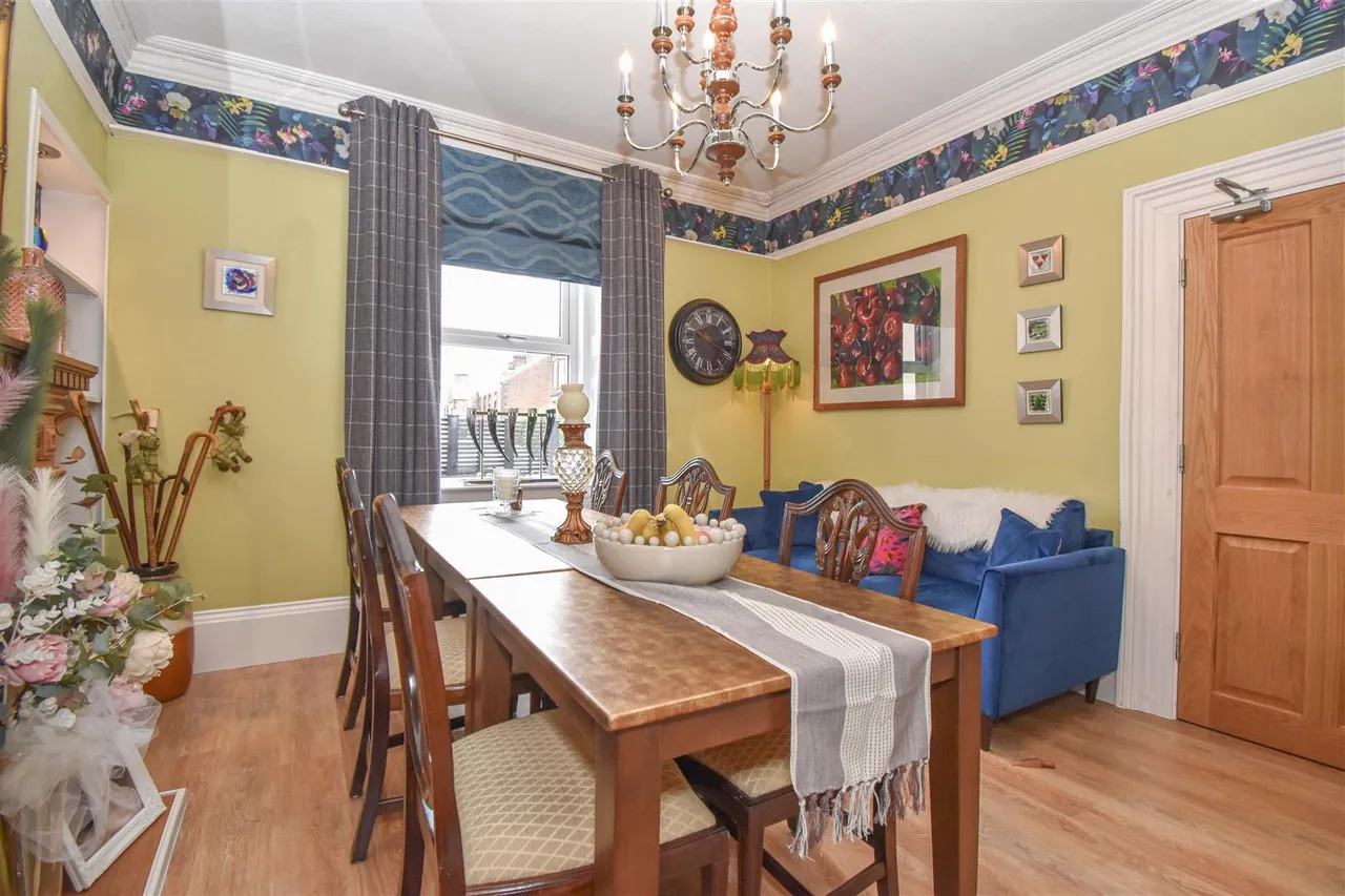 Victoria Road, Penrith, photo 8