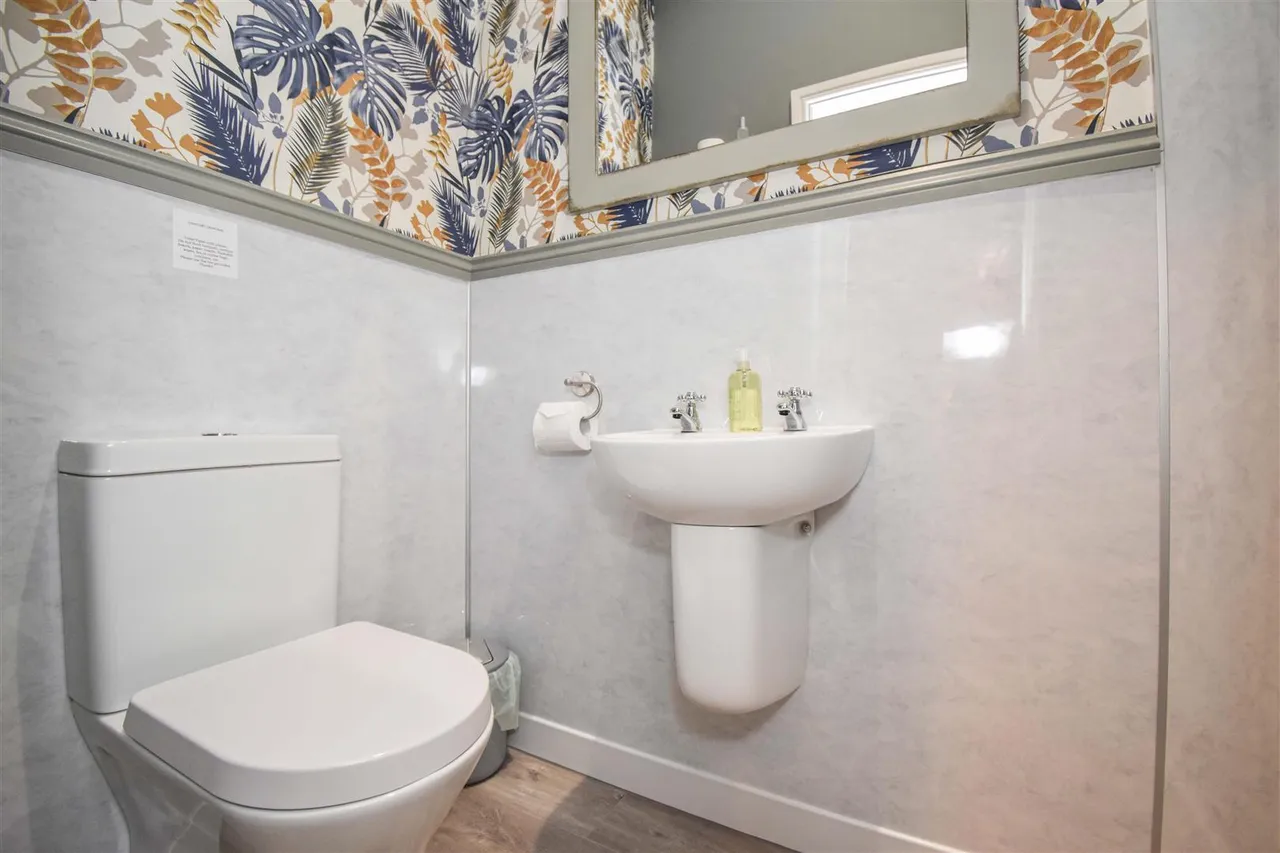 Victoria Road, Penrith, photo 22