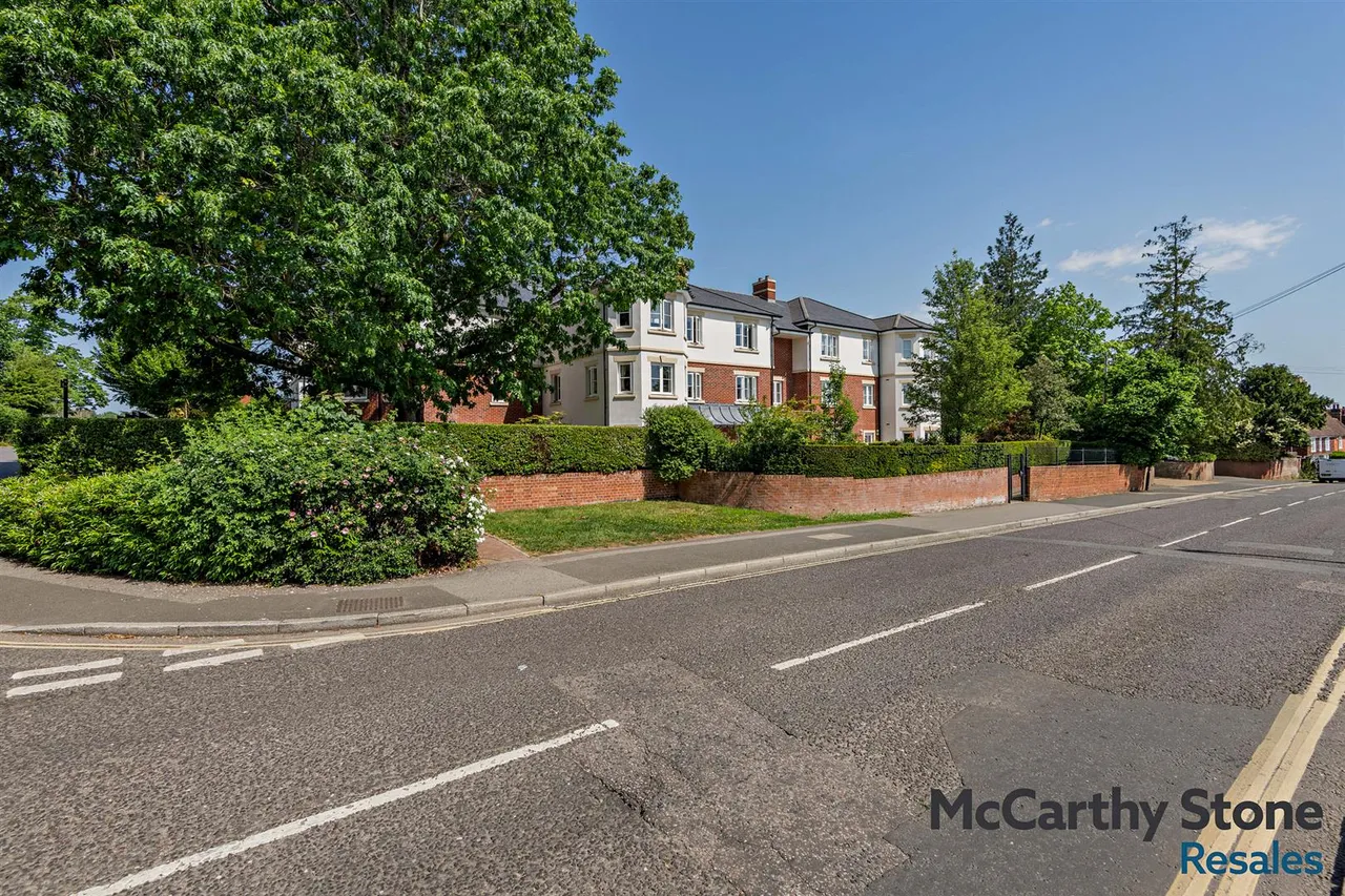High Street, Cranbrook, TN17, photo 23
