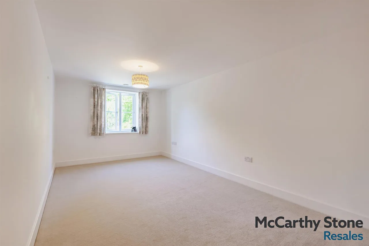 High Street, Cranbrook, TN17, photo 7