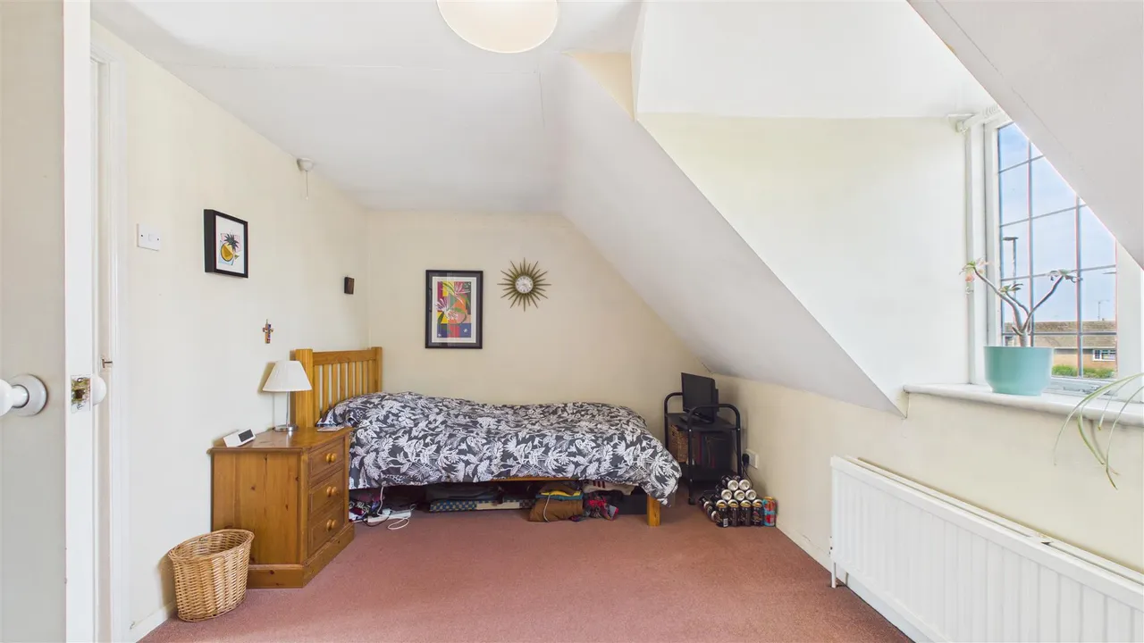 Wisbech Road, Thorney, photo 25