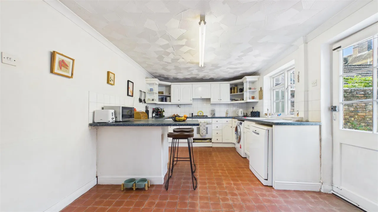 Wisbech Road, Thorney, photo 19