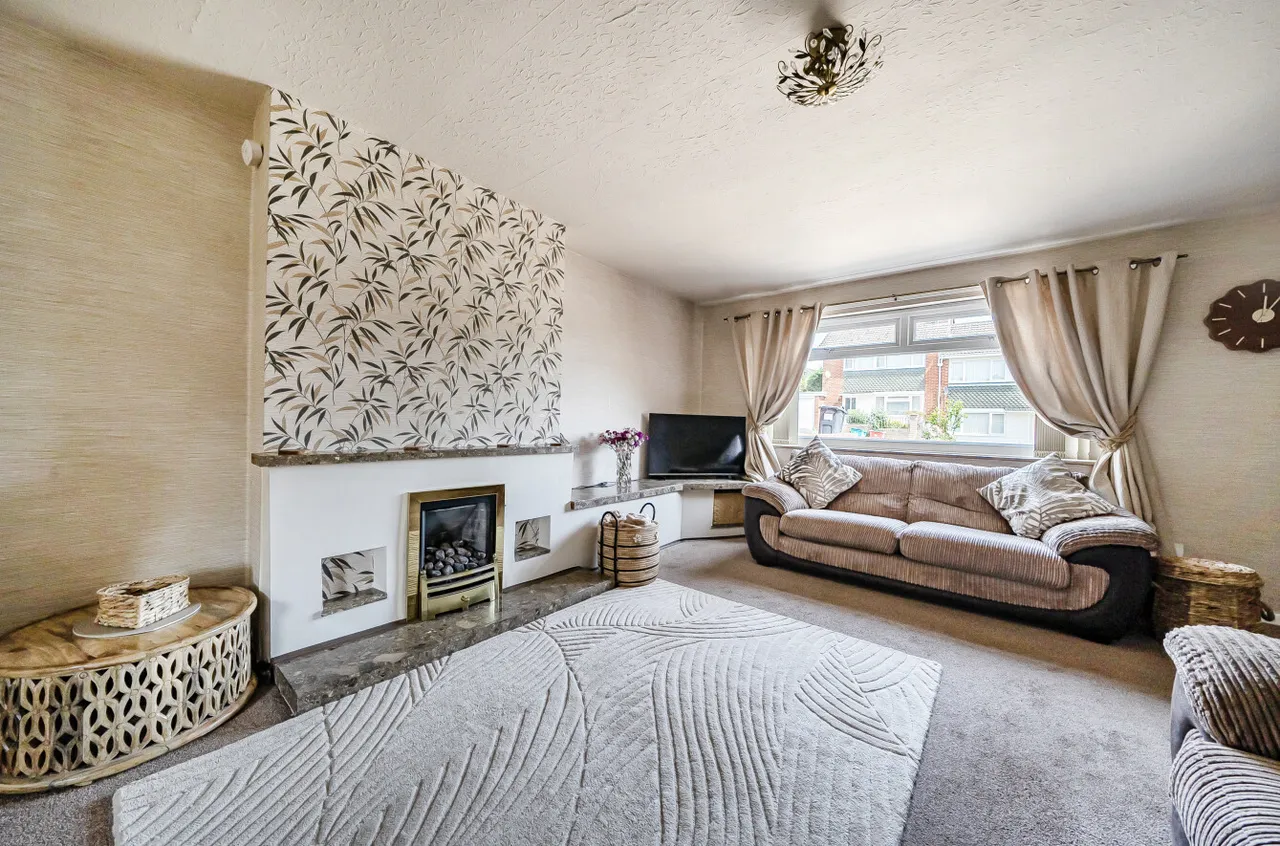 Garreg Drive, Welshpool, photo 4