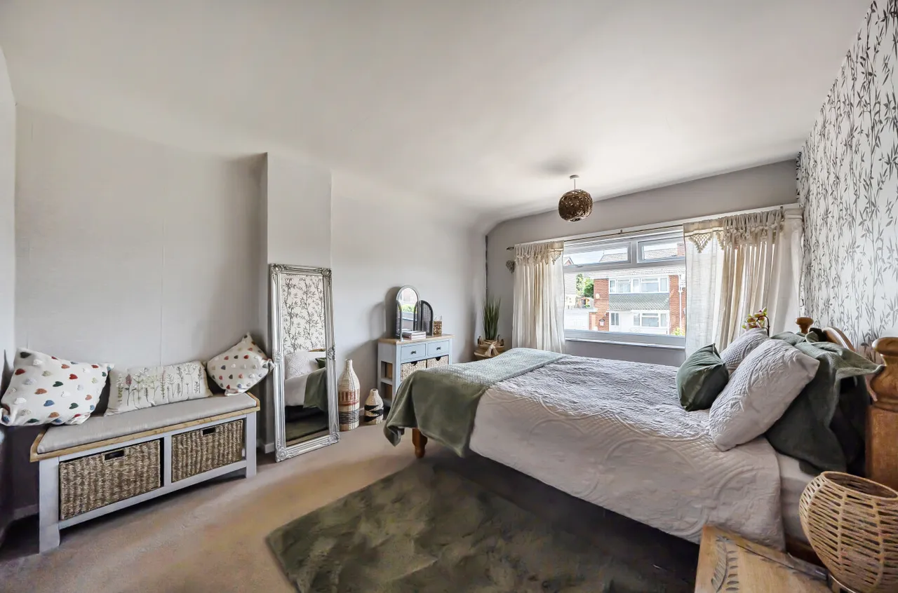 Garreg Drive, Welshpool, photo 13