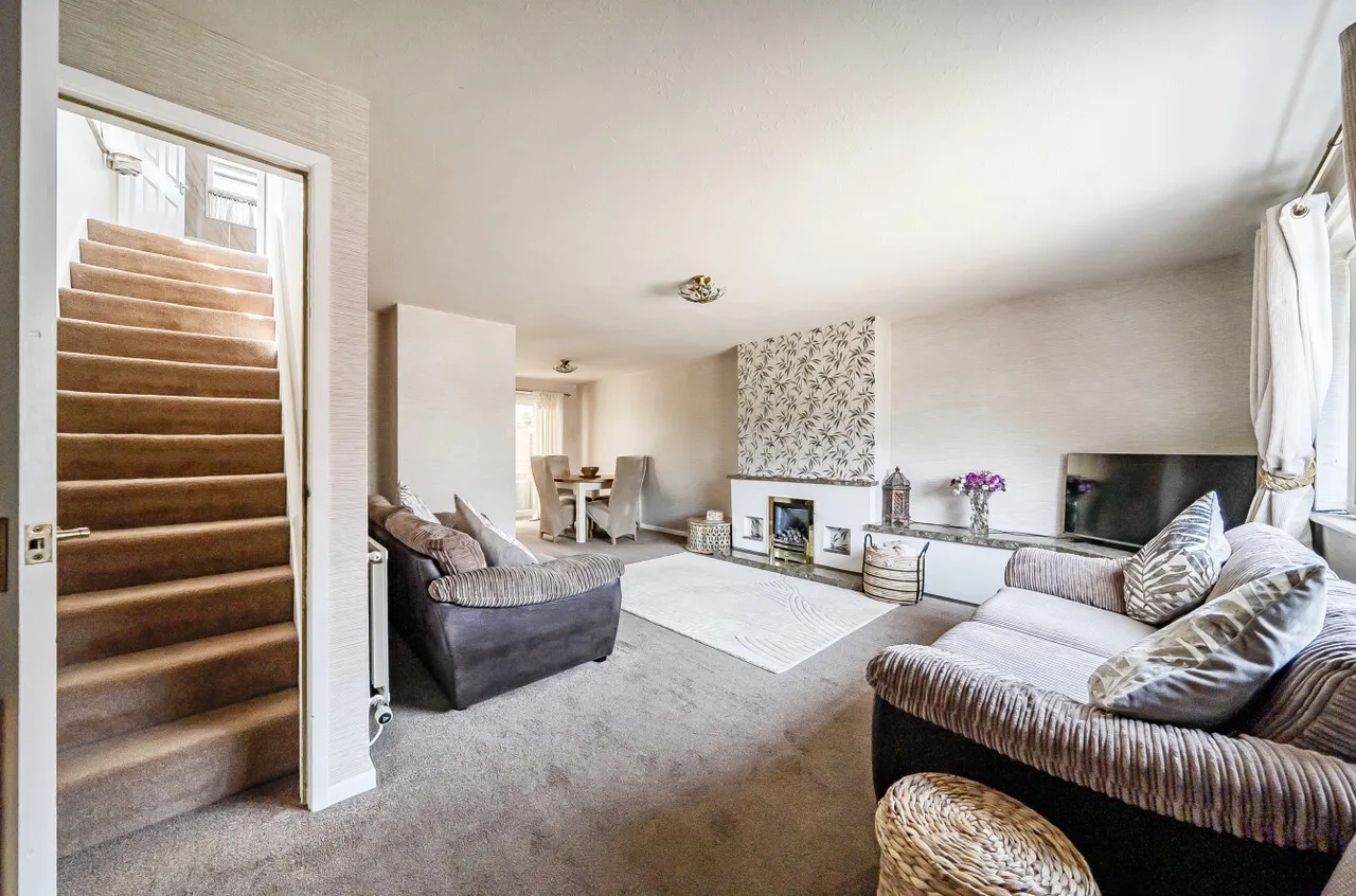 Garreg Drive, Welshpool, photo 2