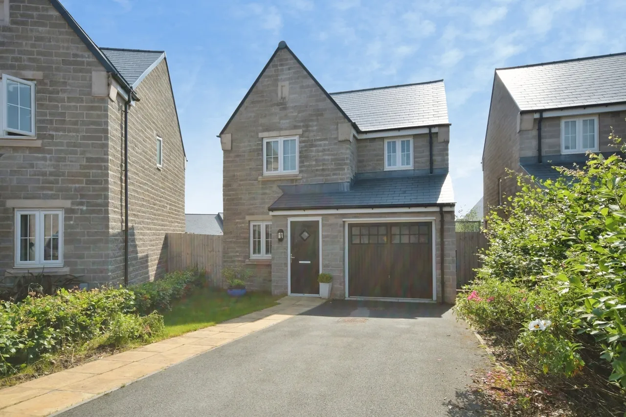 Cairn Drive, Buxton, Derbyshire, SK17, photo 23