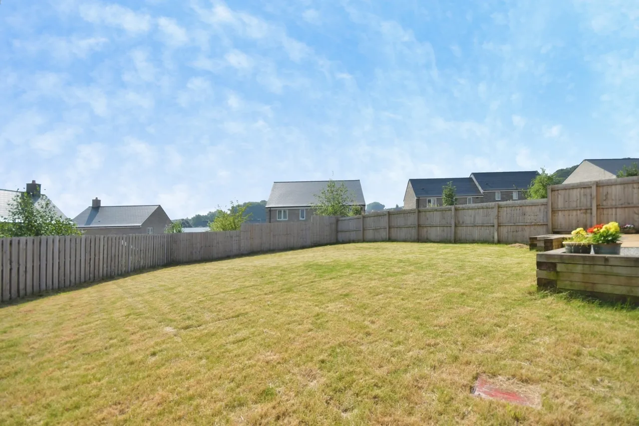 Cairn Drive, Buxton, Derbyshire, SK17, photo 9