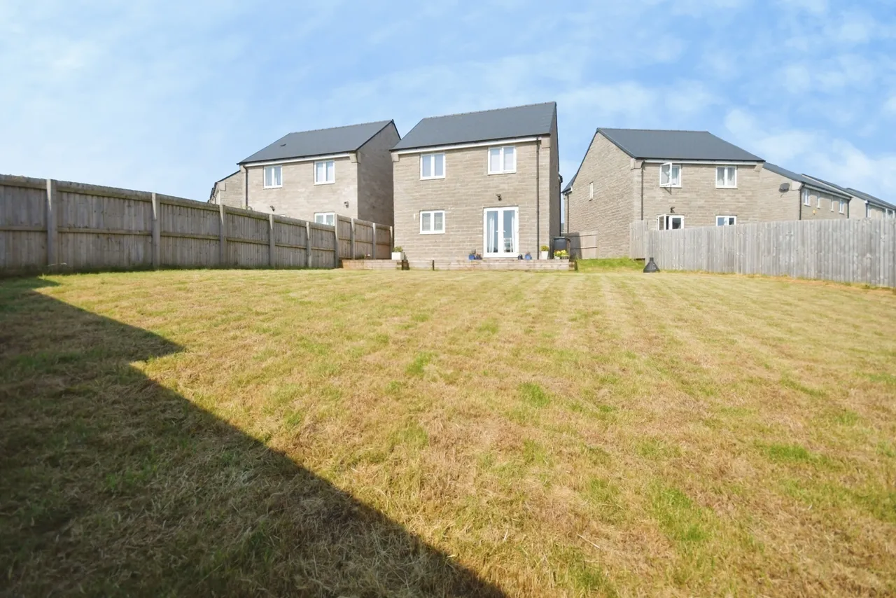 Cairn Drive, Buxton, Derbyshire, SK17, photo 11