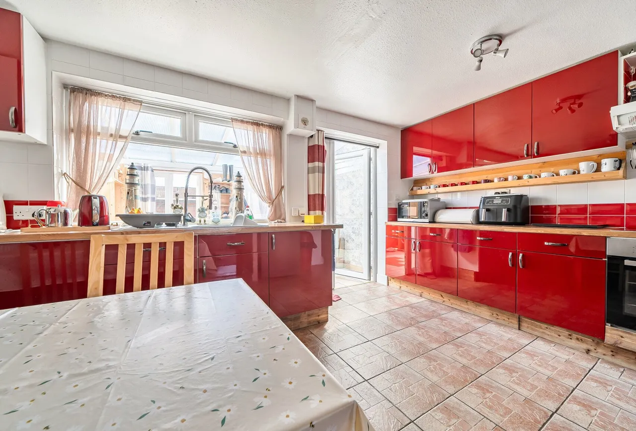 Firework Close, Bristol, BS15 4LT, photo 5