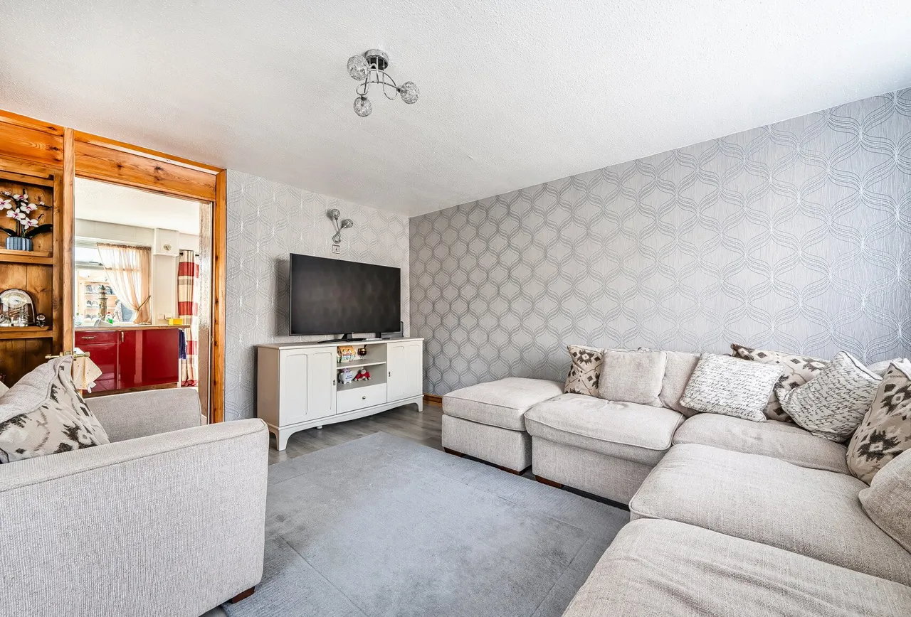 Firework Close, Bristol, BS15 4LT, photo 3