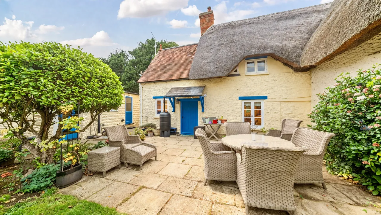 2 bed house for sale — Abingdon Road, Abingdon, OX13