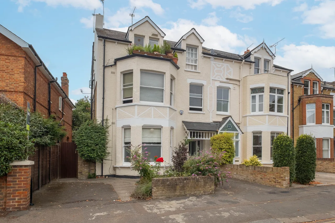 2 bed flat for sale — Glamorgan Road, Hampton Wick, KT1
