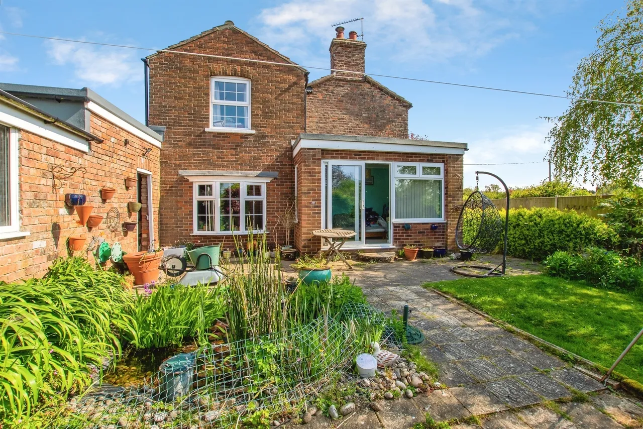 Station Road, Old Leake, PE22, photo 14