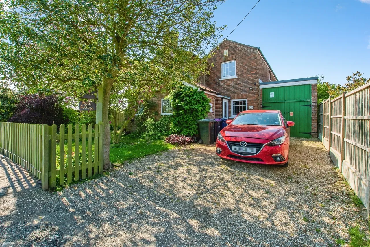 4 bed house for sale, Station Road, Old Leake, PE22