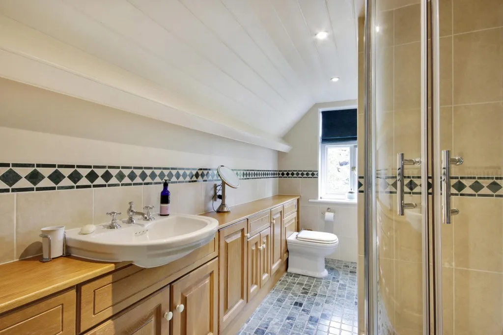 London Road, Westerham, photo 33