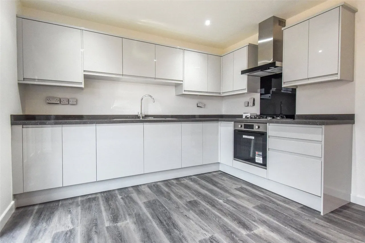 Mount Pleasant Road, Aldershot, Hampshire, GU12 4NL, photo 8