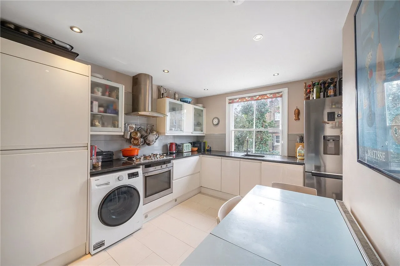 Narbonne Avenue, Clapham, SW4, photo 5