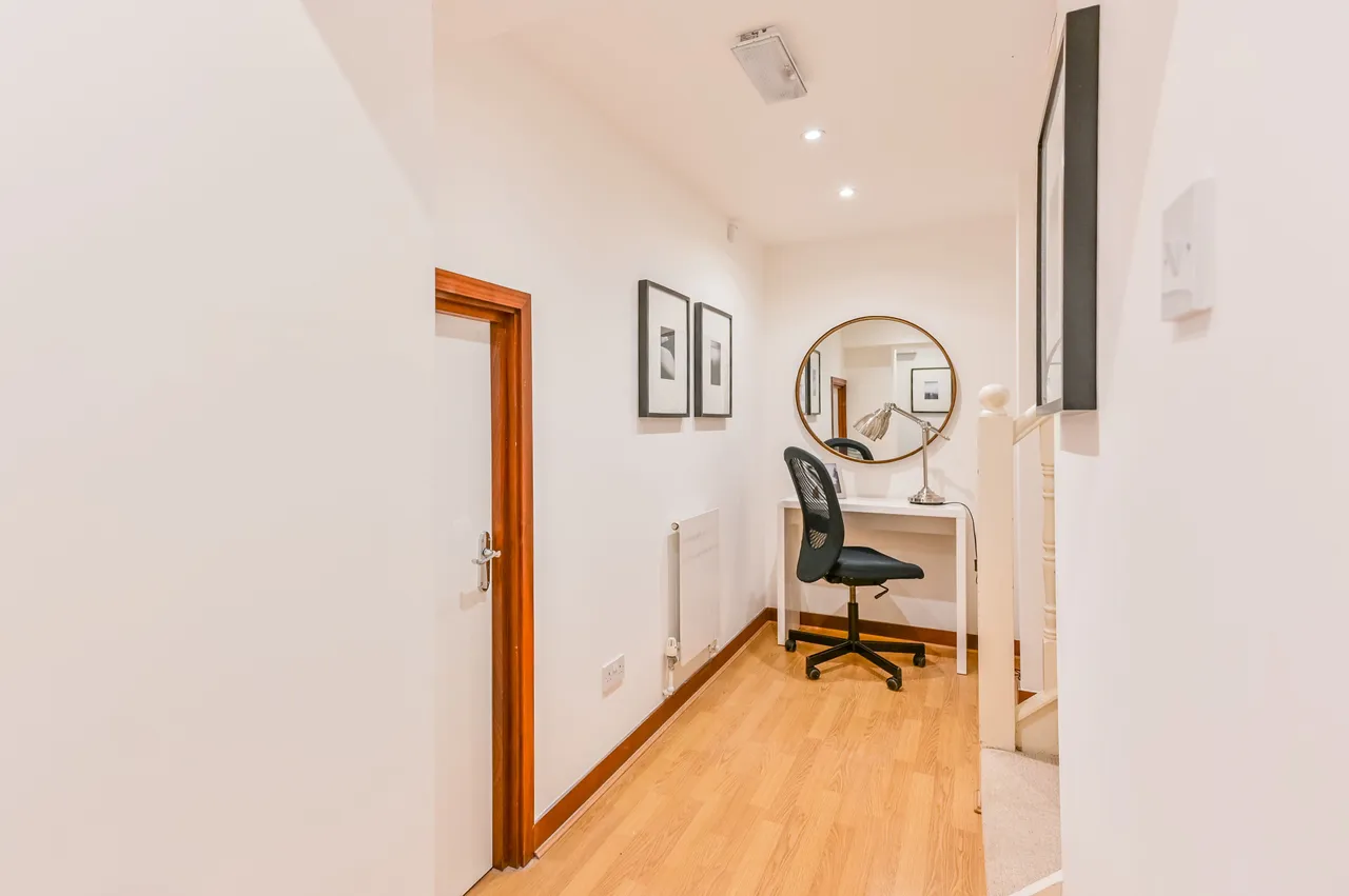 2 Jamyne House, 190 Boleyn Road, London, photo 8