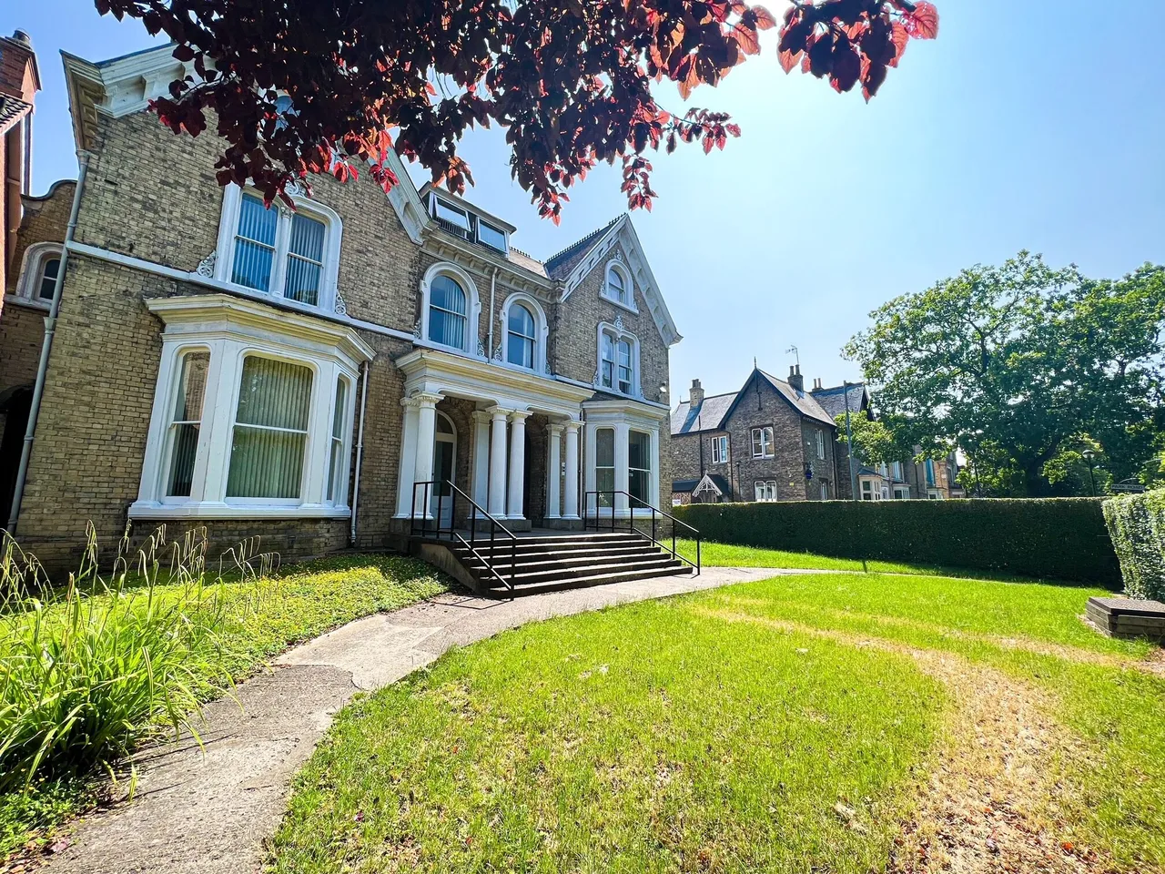 3 bed flat to rent, Kingston Villas, Pearson Park, HU5
