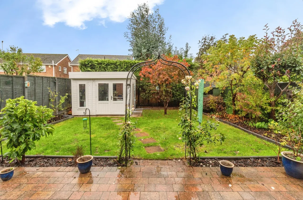 Ferrers Road, Weston, ST18, photo 3