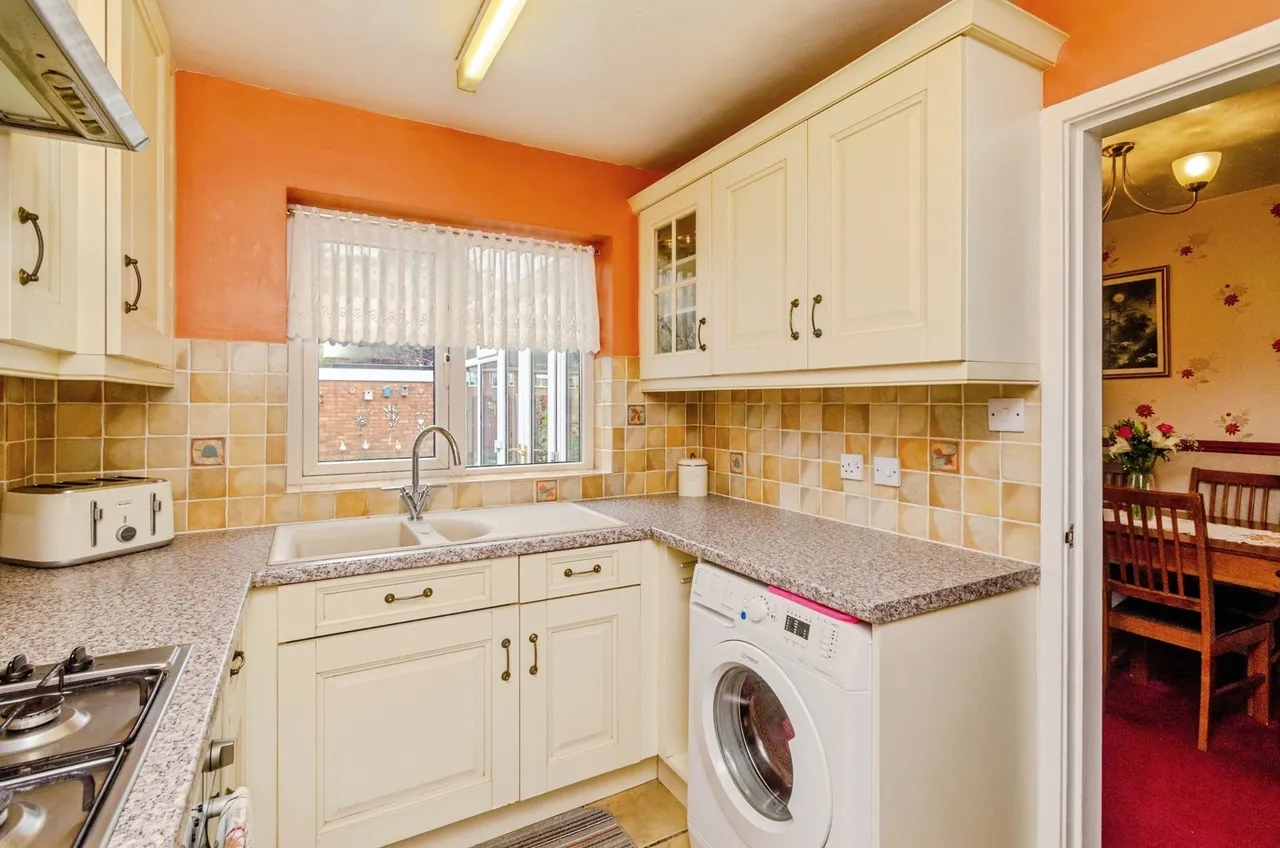 Harebell Close, Cannock, Staffordshire, WS12, photo 8