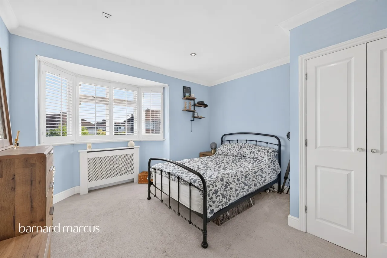 Browning Avenue, Worcester Park, KT4, photo 15