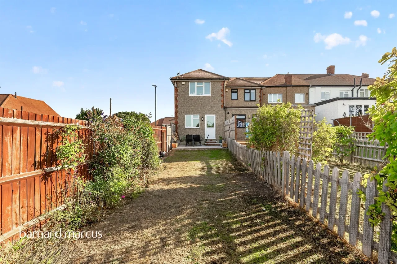 Browning Avenue, Worcester Park, KT4, photo 19