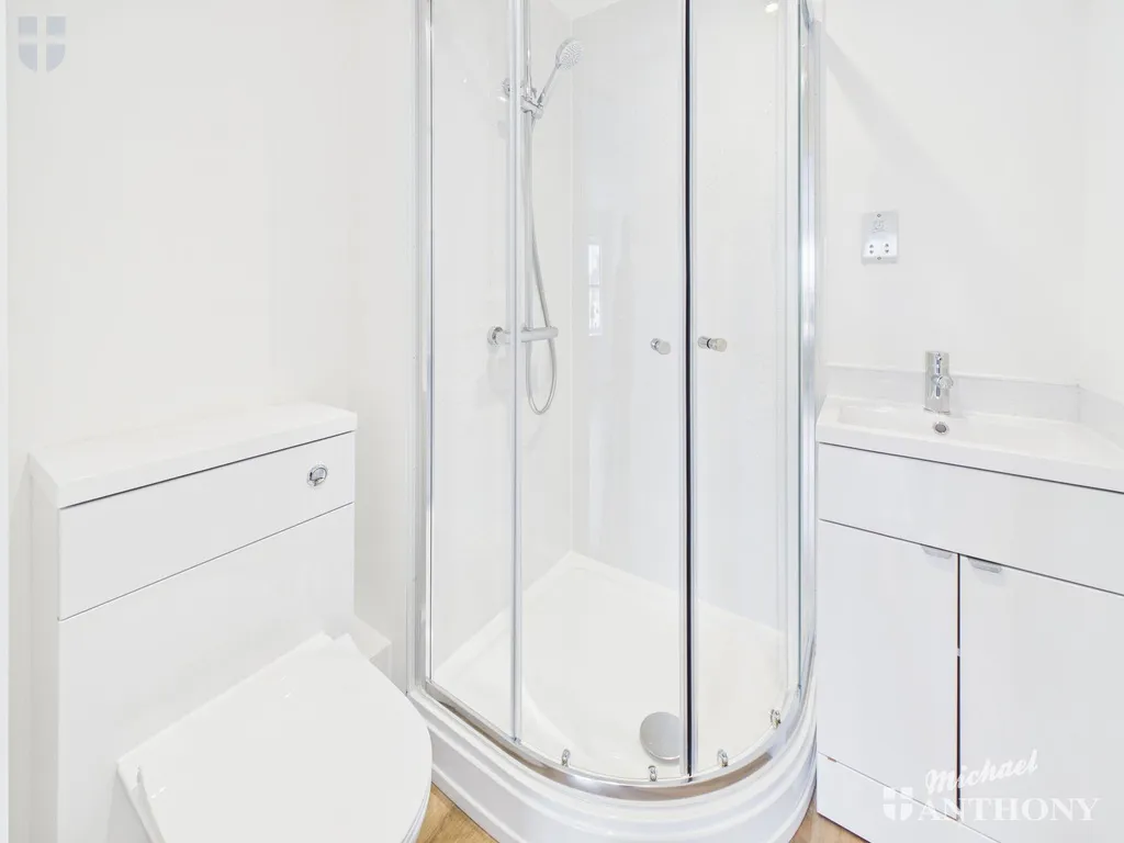 Kingsgate, Aylesbury, HP19, photo 6
