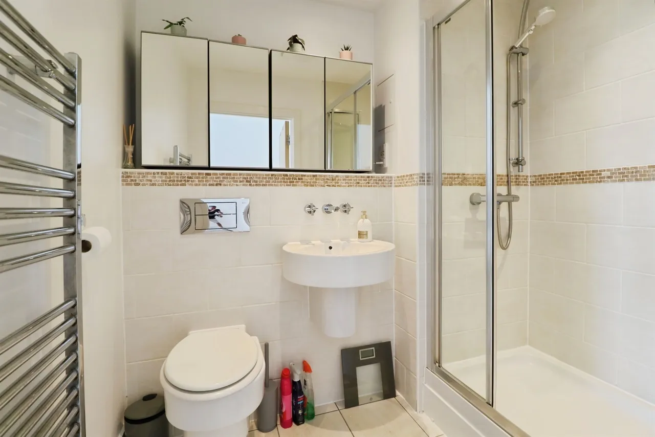Ferry Court, Cardiff, CF11, photo 16