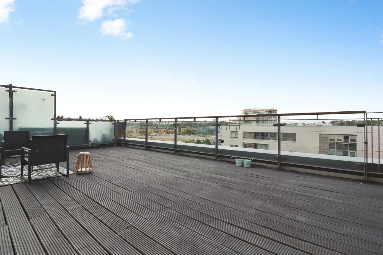 Ferry Court, Cardiff, CF11, photo 2