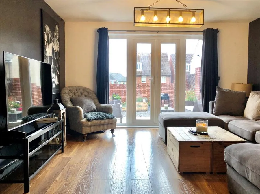 3 bed house for sale, Jacksons Road, Hedge End, SO30