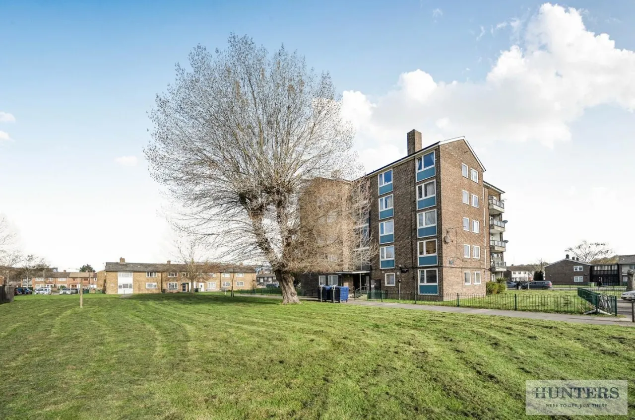 2 bed flat for sale — Finchale Road, Abbey Wood