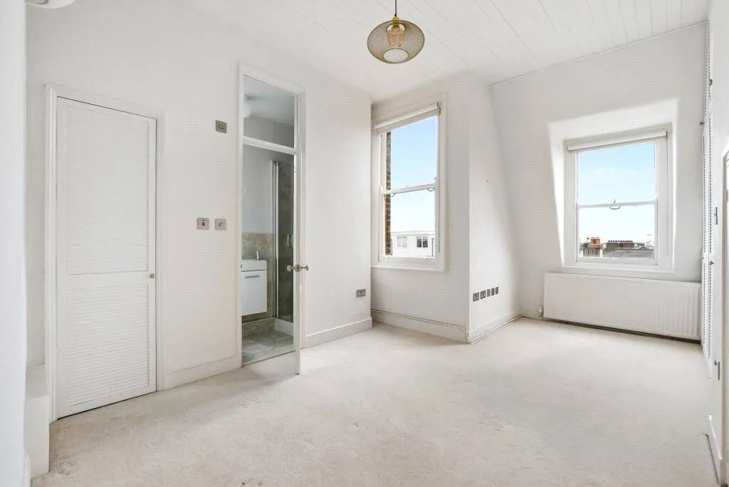 Harvard Court, Honeybourne Road, London, NW6, photo 5