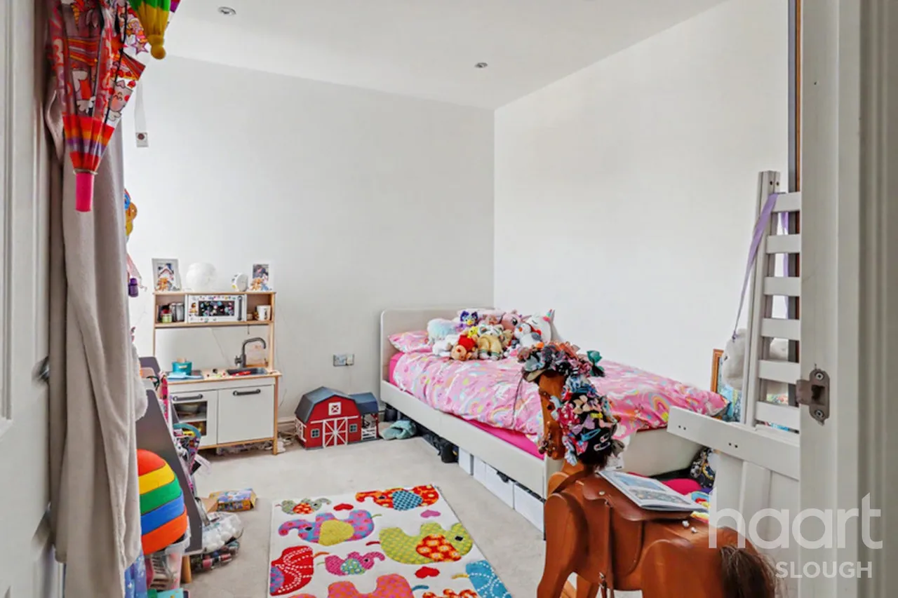 Chadwick Road, Slough, SL3, photo 6