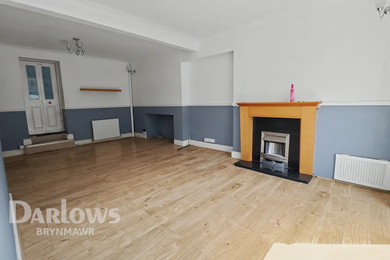 Oak Street, Abertillery, photo 2