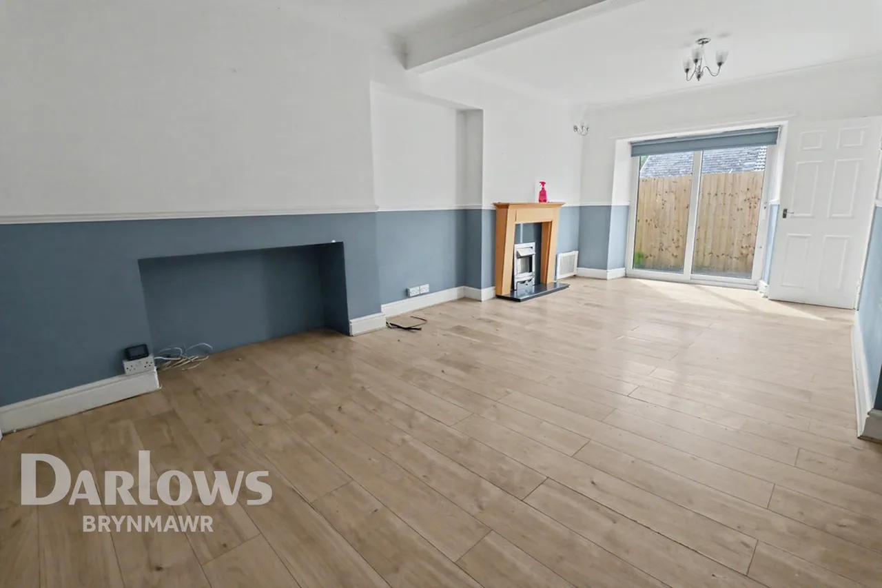 2 bed house for sale, Oak Street, Abertillery