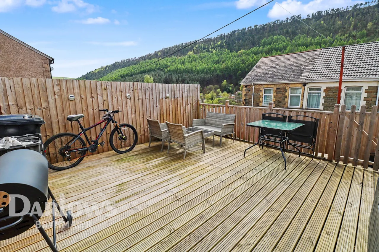 Oak Street, Abertillery, photo 9