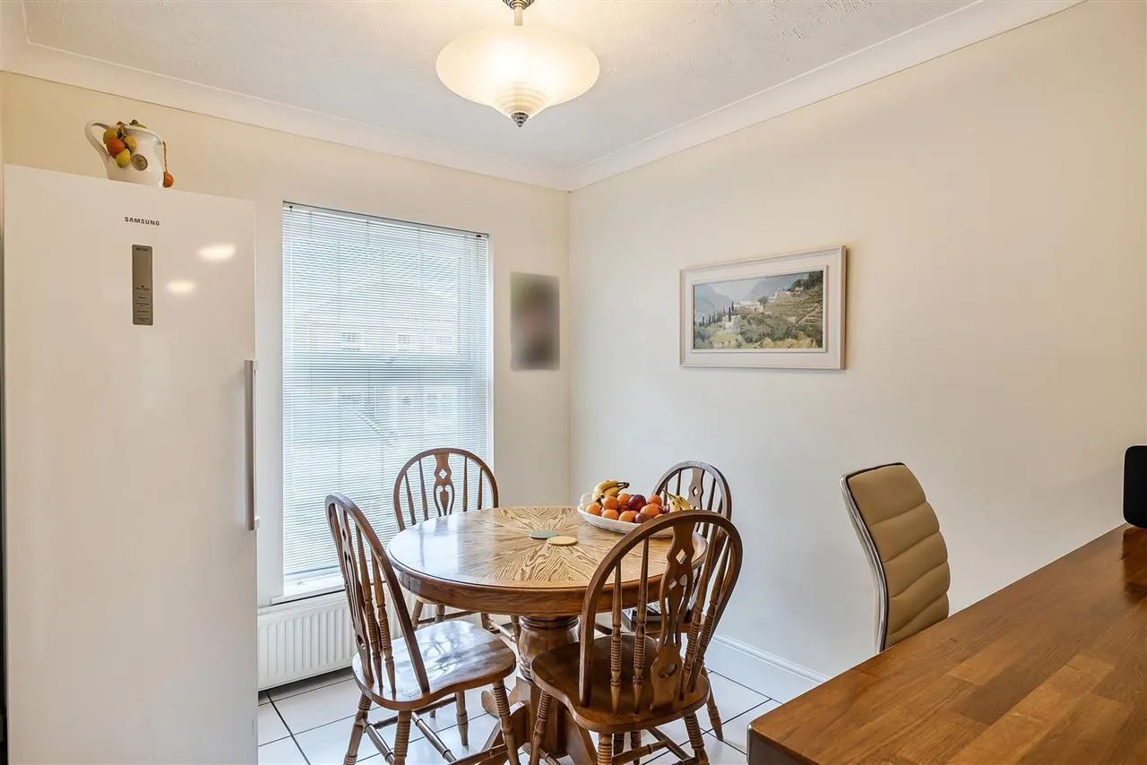 Ashley Drive, Banstead, SM7, photo 7