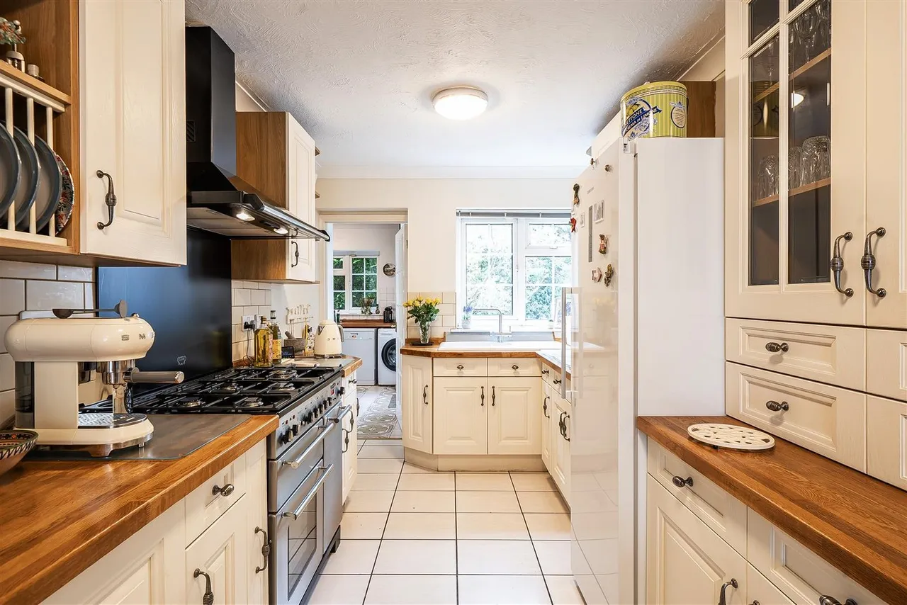 Ashley Drive, Banstead, SM7, photo 5
