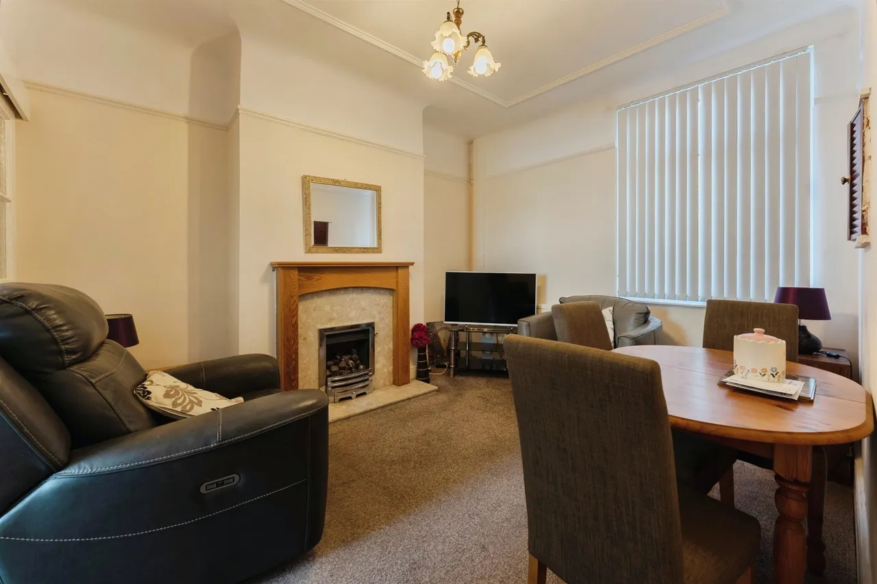 Singleton Avenue, Birkenhead, CH42, photo 6