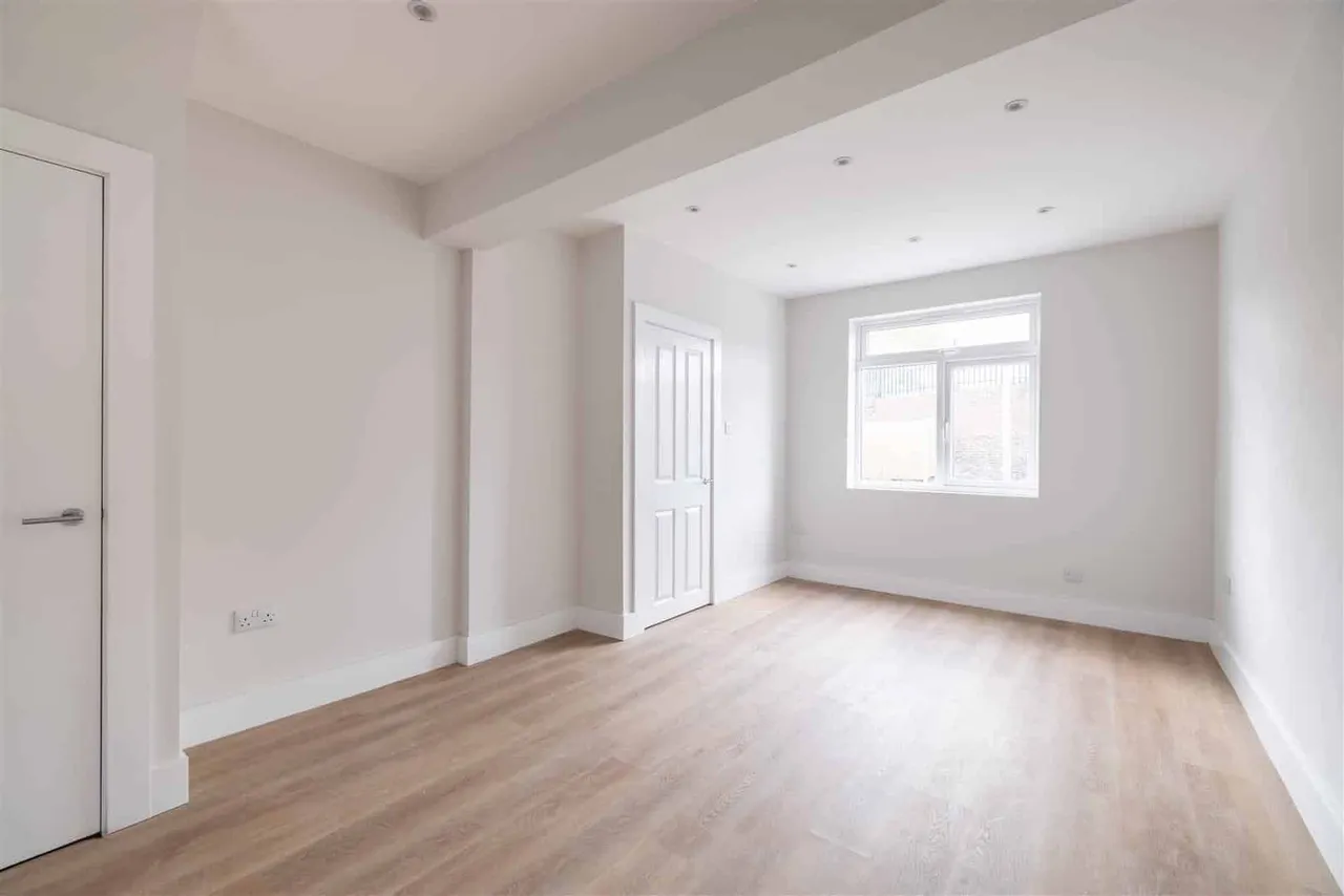 St Leonards Road, Windsor, SL4 3DW, photo 2