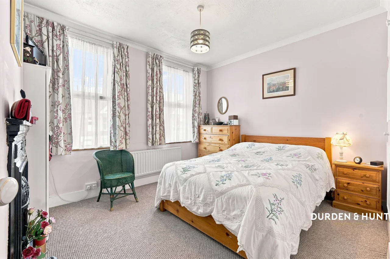 Clydesdale Road, Hornchurch, RM11, photo 7