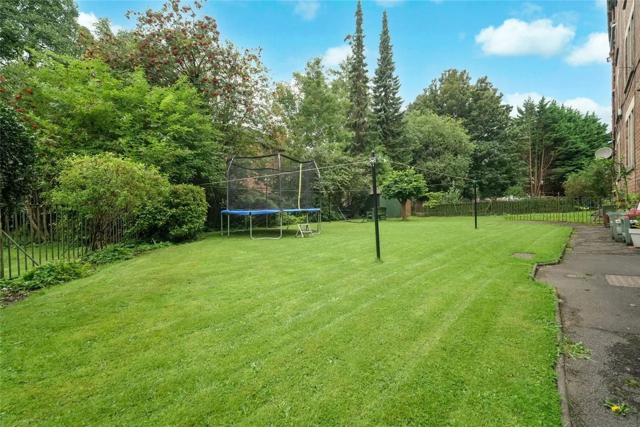 Great Western Road, Anniesland, Glasgow, G13, photo 19