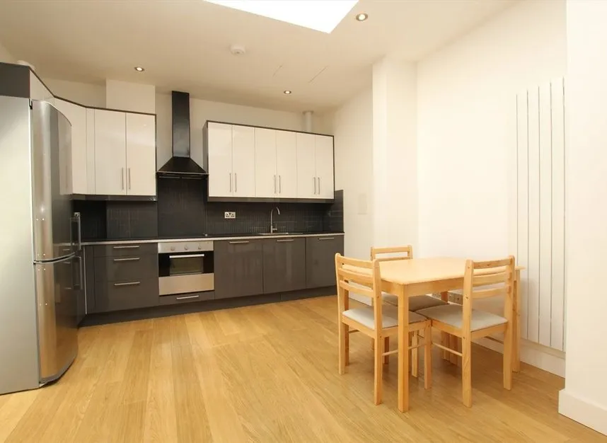 Holloway Road, Holloway, N7, photo 3