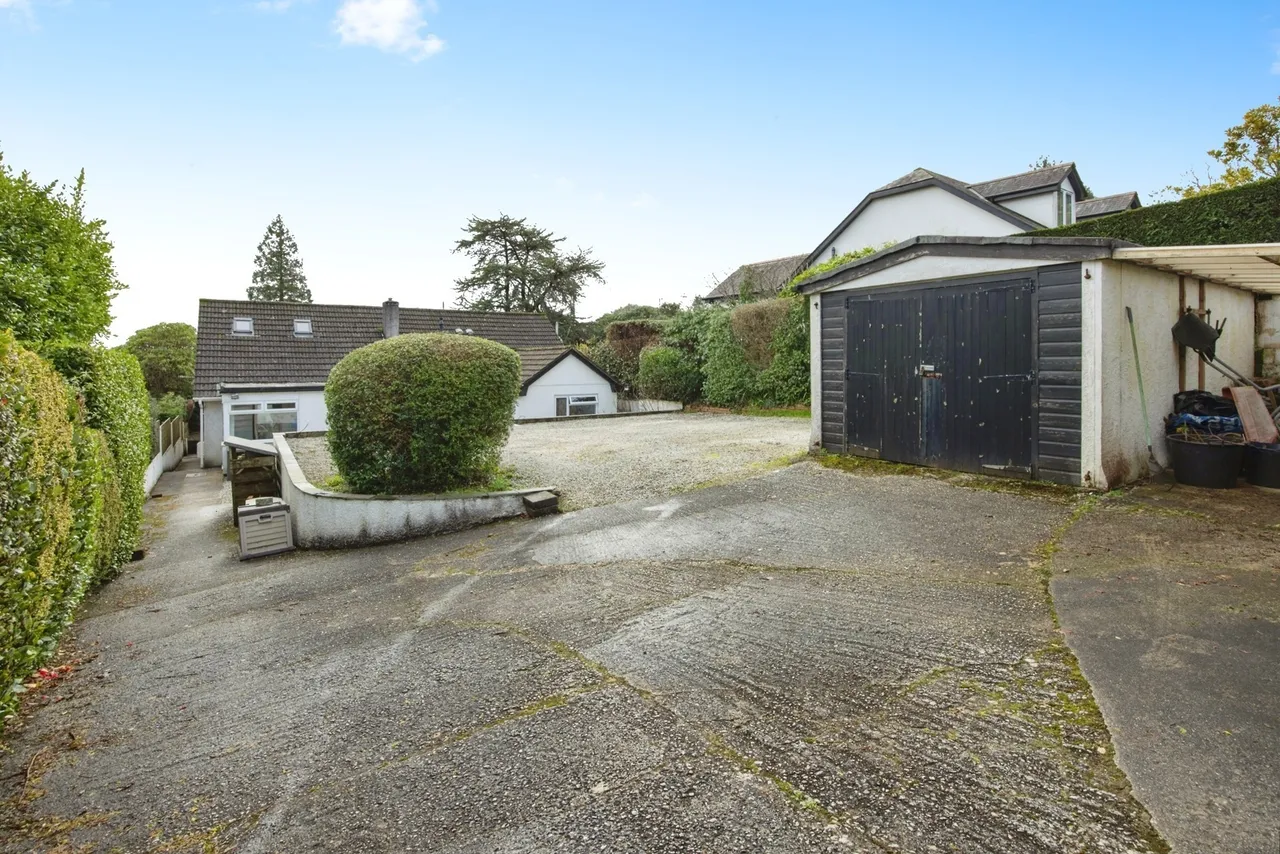 Hill Park Crescent, St. Austell, PL25, photo 3