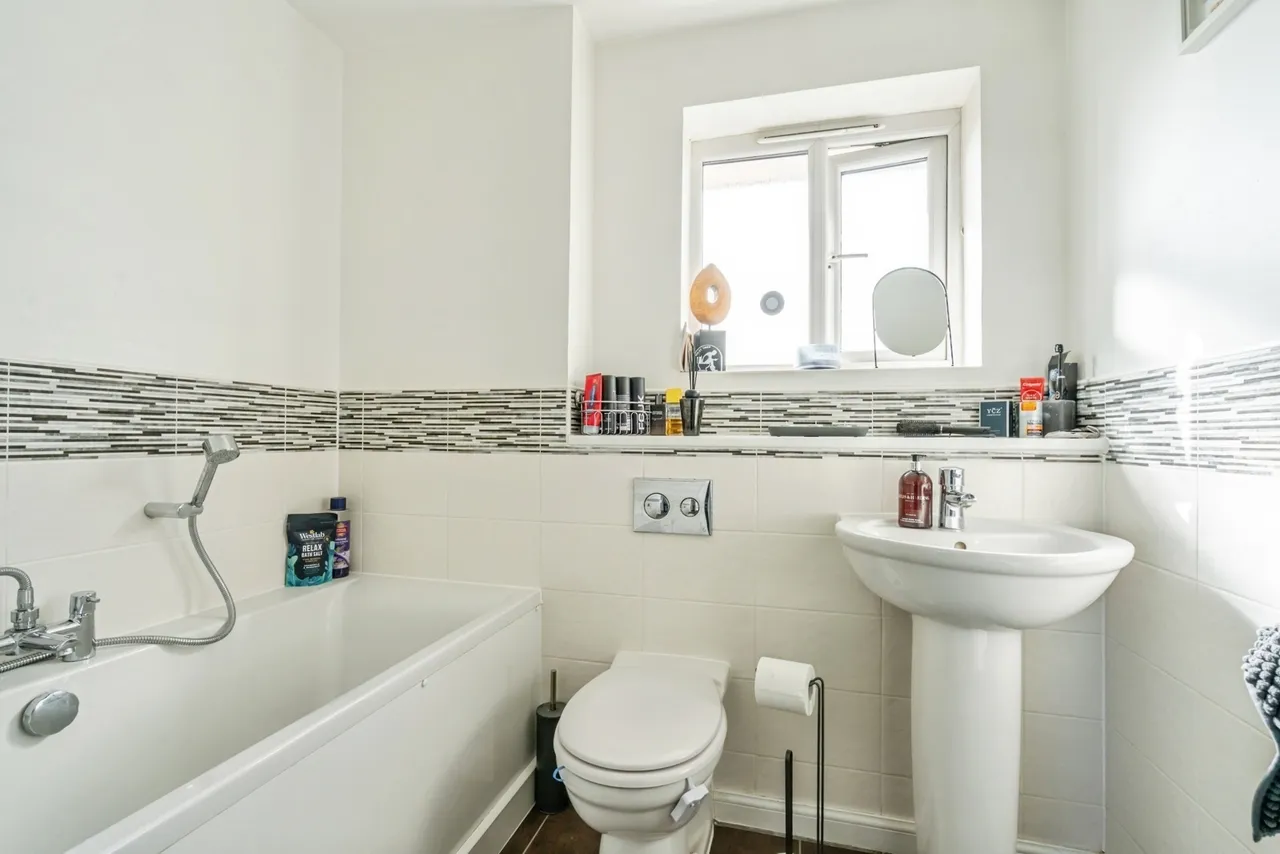 Broom Field Way, Felpham, PO22, photo 8
