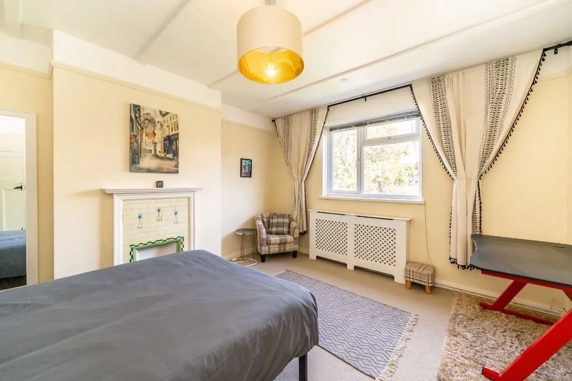 Fontaine Road, SW16, photo 6