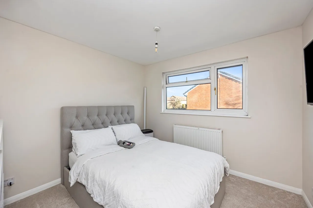 Chennells Way, Horsham, RH12, photo 11